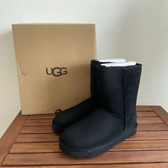 UGG Classic Short II Boots Black USA Women Size 6/UK 4/EU 37